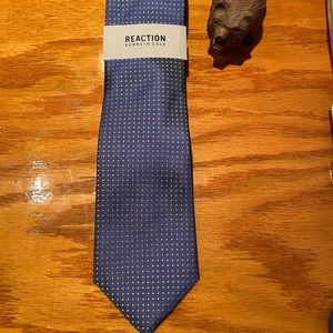 Kenneth Cole - Macy’s Tie - NWT - 3’ Blue